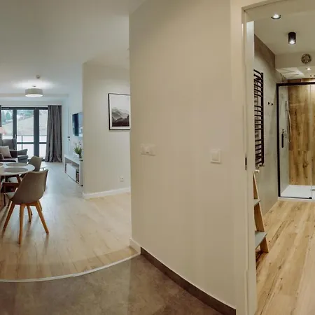 Apartament Silence Triventi Silver View