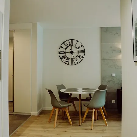 Apartament Silence Triventi Silver View *